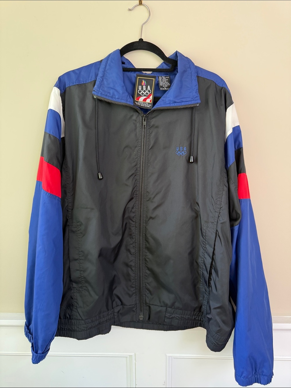 Vintage 90s USA Olympic Men’s red white blue & Black Windbreaker Jacket